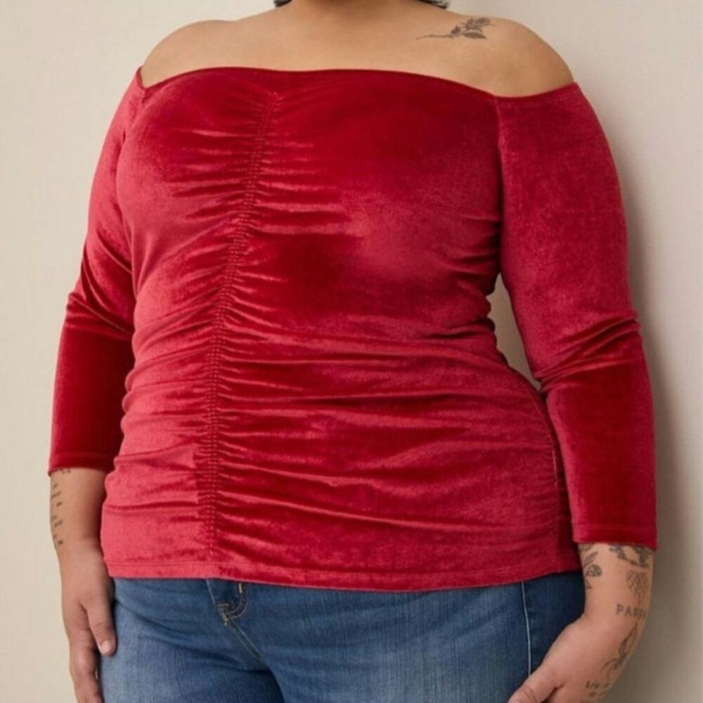 Torrid NWT red velvet shirred front off the shoulder top